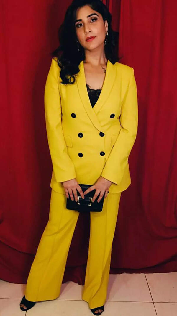Saloni Batra Images