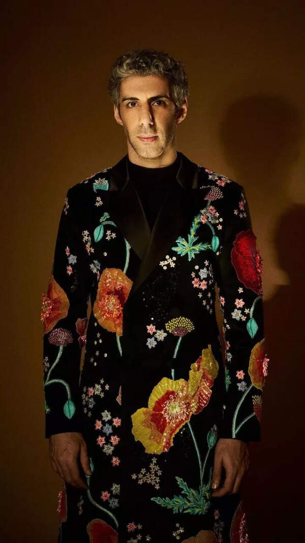Jim Sarbh Photos