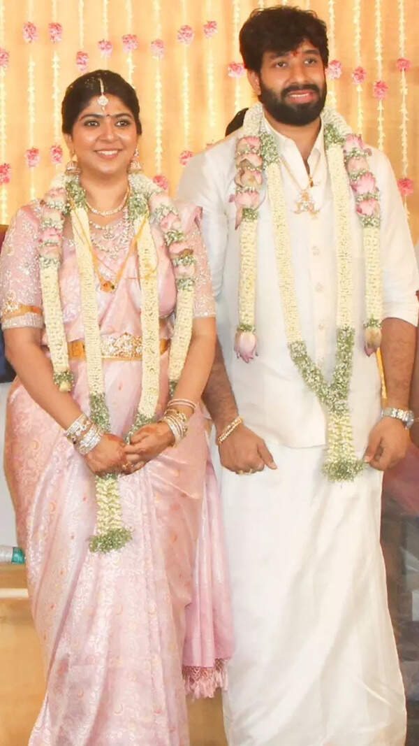 Adhik Ravichandran Images