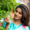 Article image for: <i class="tbold">traditional wear</i>