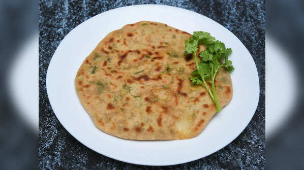 Palak parantha