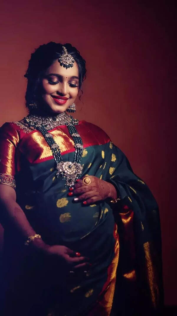 Nayana Stills