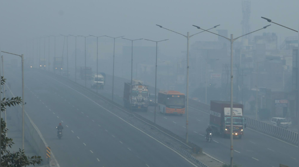 BS-3 petrol and BS-4 diesel vehicles banned in Delhi