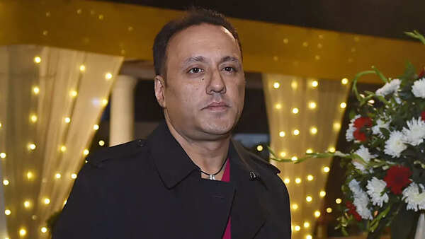 Varun Bahl Photos