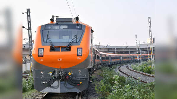 WAP5 6,000 HP locomotive at each end