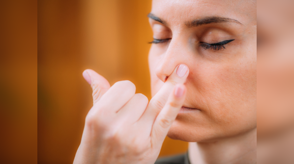 Alternate Nostril Breathing (Nadi Shodhana Pranayama)