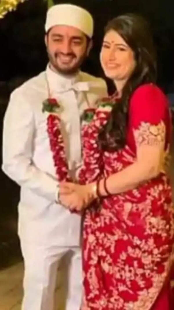 Parzaan Dastur Images