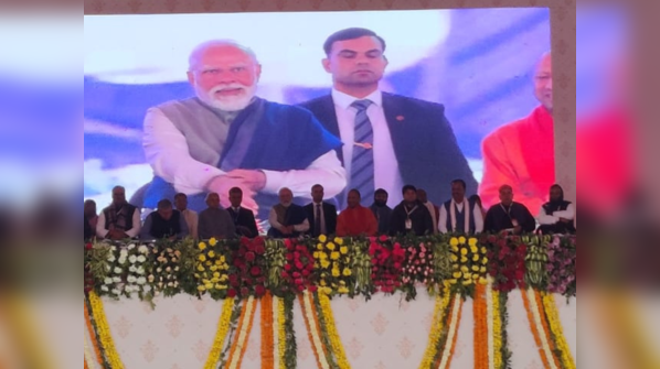 Development projects worth over Rs 15k crore