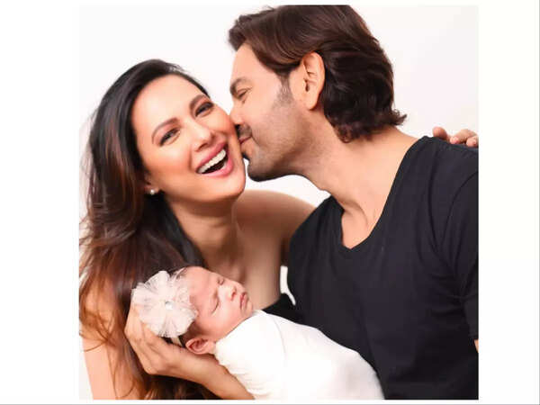 Rochelle Rao Pictures