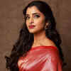 Article image for: Traditional saree looks of <i class="tbold">syamala</i>