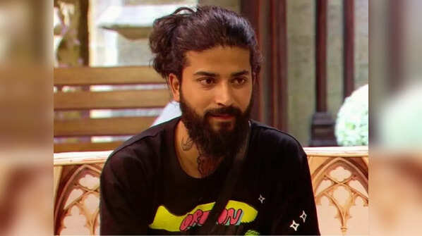 Munawar is a 'Darinda'