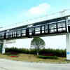The glass floor hanging train