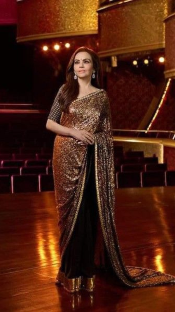  Sabyasachi