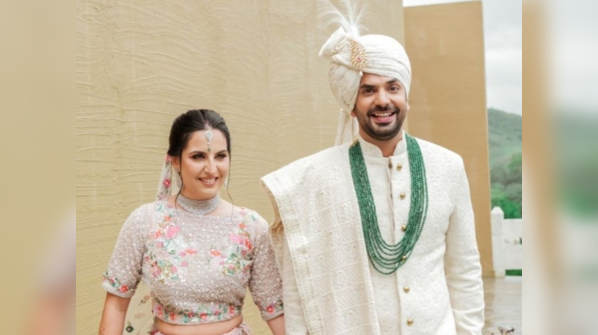 Manit Joura gets hitched to his wife again in Greece