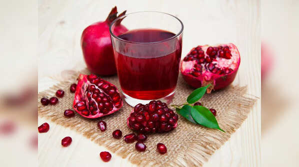 Side effects and precautions of eating Pomegranate
