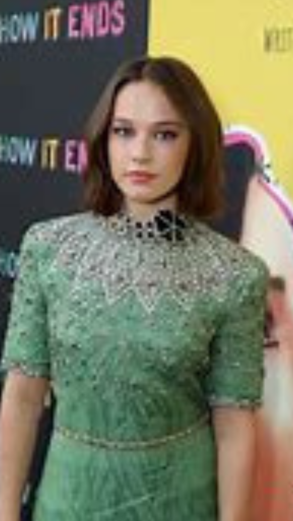 Cailee Spaeny Photos