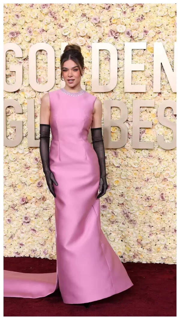 Hailee Steinfeld Photos
