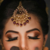 Article image for: <i class="tbold">smokey eyes</i>