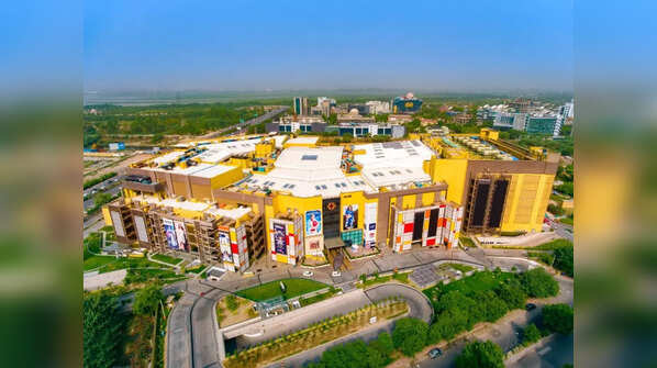 DLF Mall of India, Noida, Uttar Pradesh