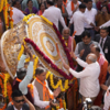 Gujarat's 500kg gold-adorned nagada arrives in Ayodhya