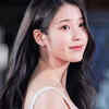​IU