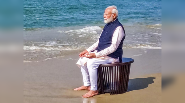PM Modi offers prayers in Tamil Nadu