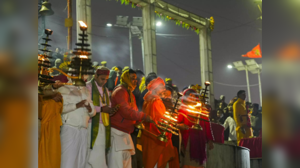 Aarti at Saryu Ghat