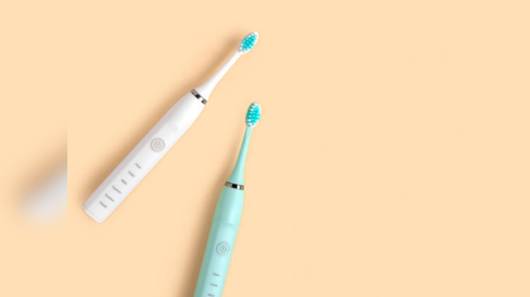 Electric toothbrushes clean better