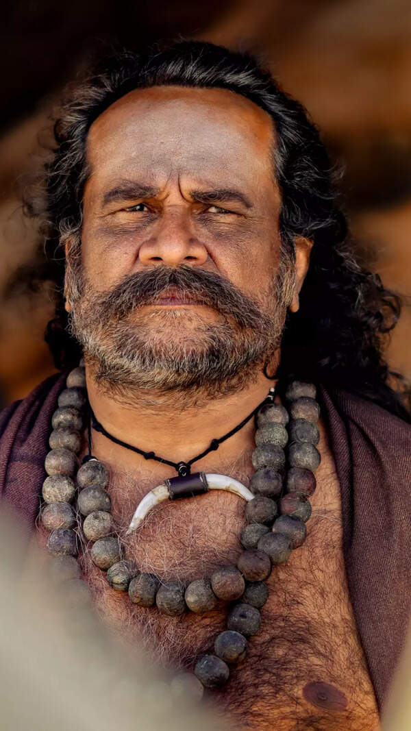 Hareesh Peradi Images