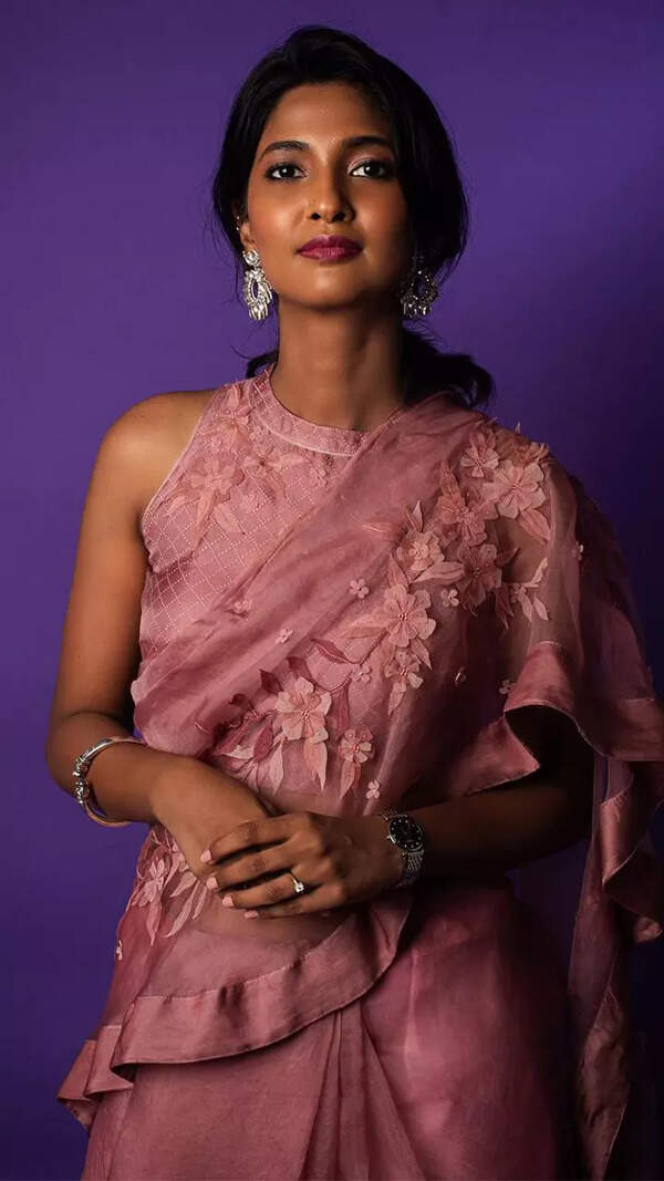 Keerthi Pandian Stills