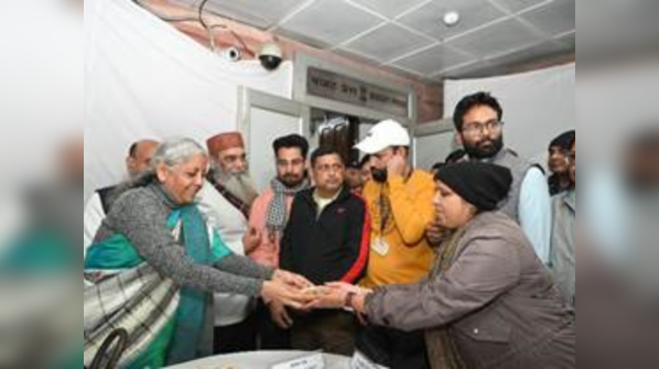 Sitharaman toured Budget press room, extended best wishes