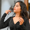 Article image for: Stylish looks of <i class="tbold">deepthi sunaina</i>