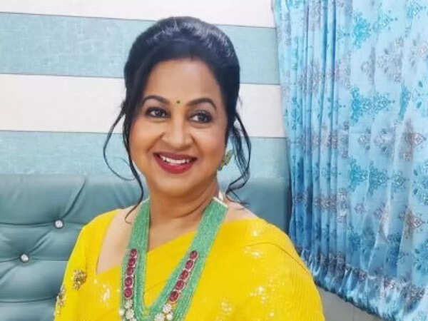 Raadhika Pictures