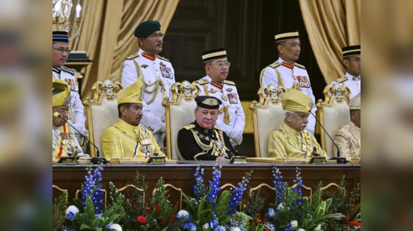 Sultan Ibrahim Iskandar signed instrument of proclamation