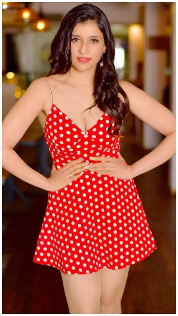 Mannara Chopra