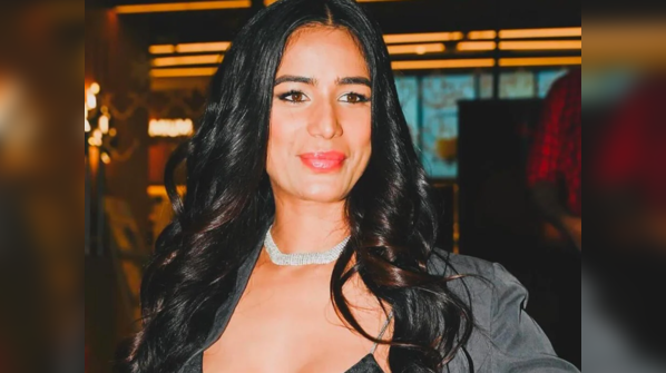 Poonam Pandey's shocking demise