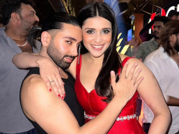 Mannara Chopra Pictures