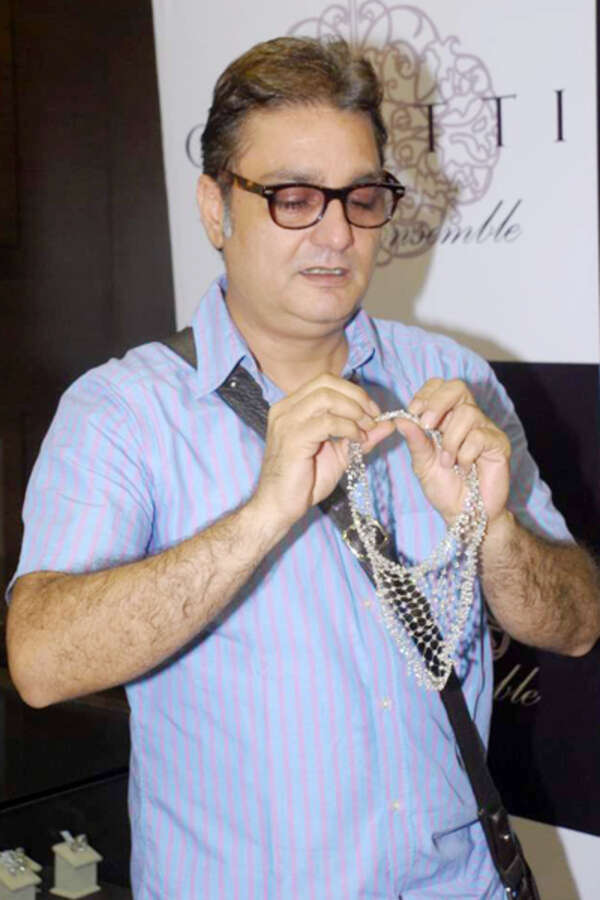Vinay Pathak