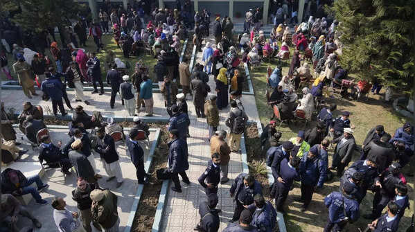 128 millions Pakistanis to cast votes