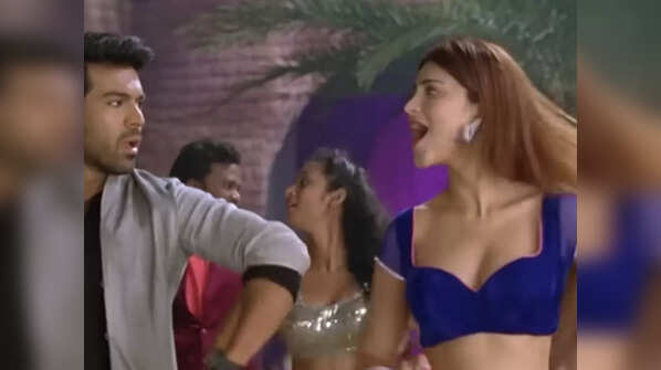 Shruti Haasan in 'Pimple Dimple'