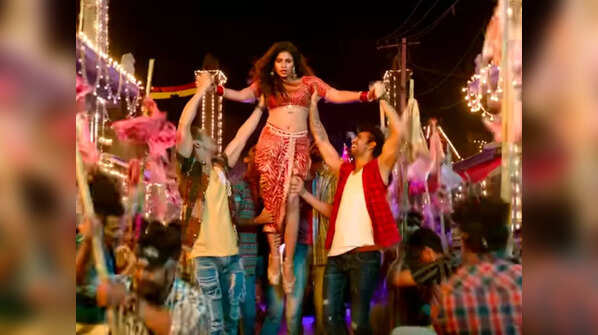 Anjali in ‘Ra Ra Reddy I’m Ready’