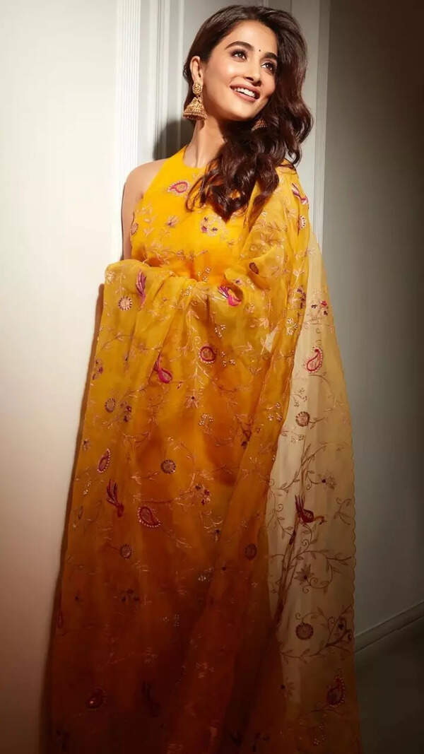 Pooja Hegde Stills