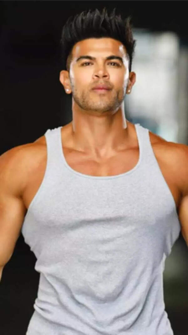 Sahil Khan Images