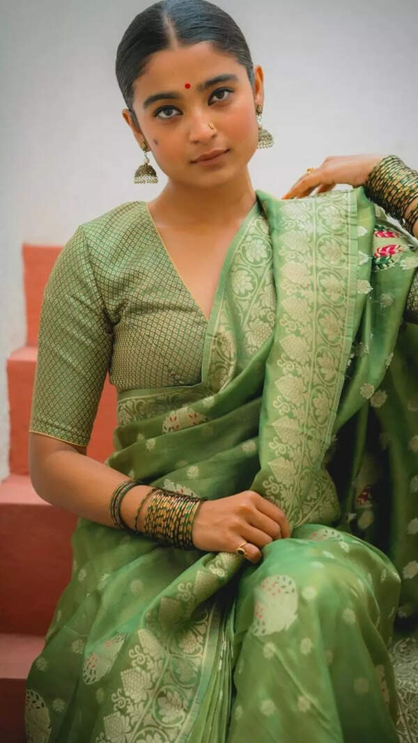 Chaithra Achar Images