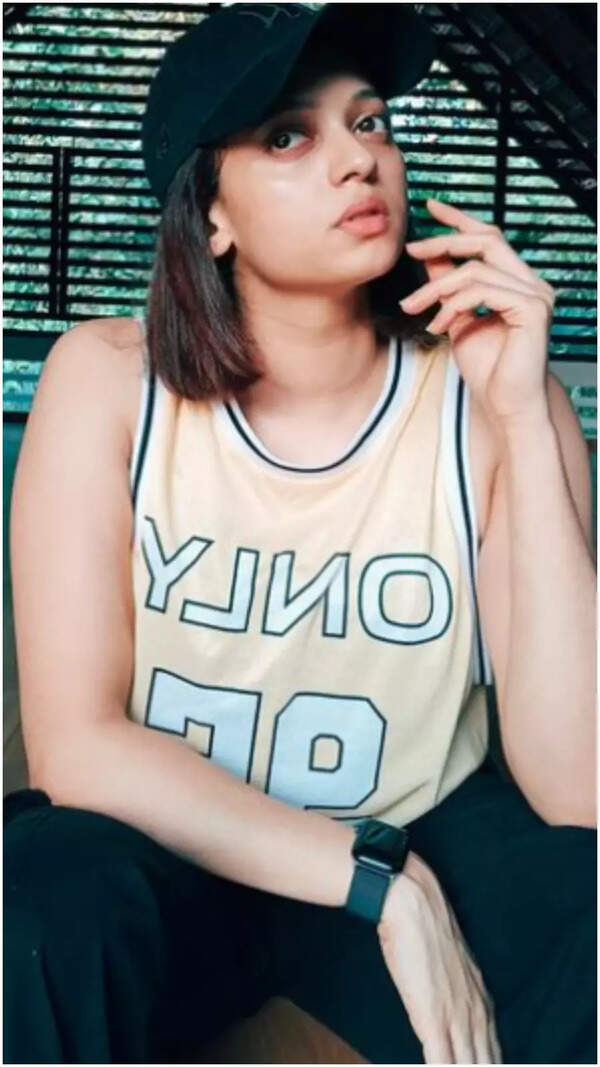 Neeta Pillai Images