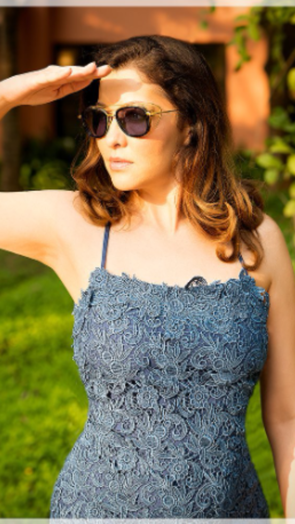 Aditi Govitrikar Pictures
