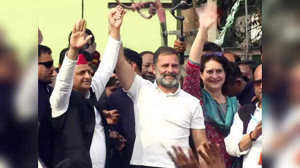 SP and Congress workers rallied together