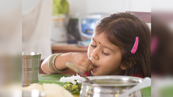 Yogurt with added sugars can lead to dental cavities
