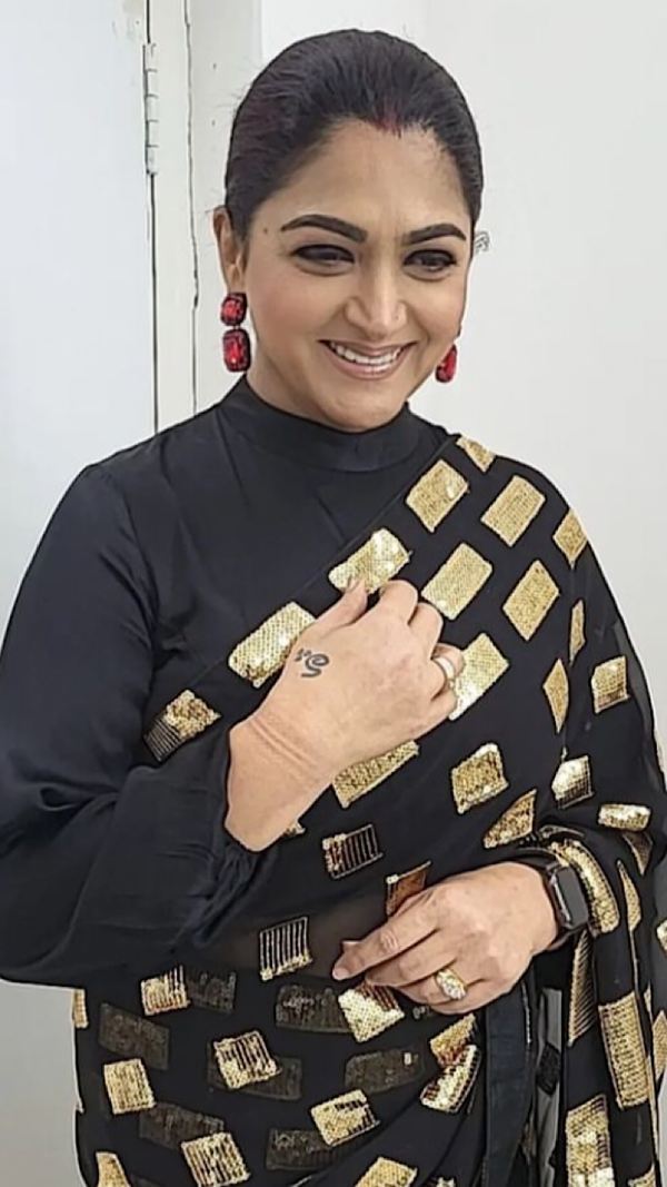 Kushboo Sundar Wallpapers