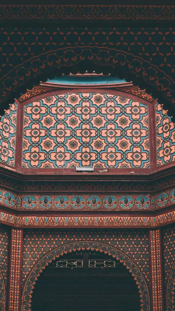 Jahangir Photos